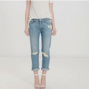 MOTHER jeans “The Vagabond Crop” in color Hijacking the Runway